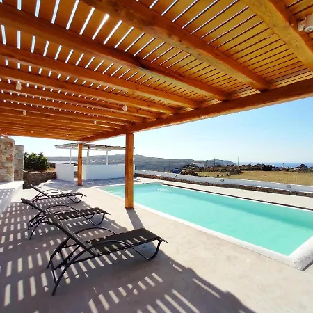 Mykonos Stylish Ivory 1 Bd Apt With Shared Pool Apartment Plintri