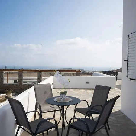 Apartment Mykonos Stylish Ivory 1 Bd Apt With Shared Pool Plintri
