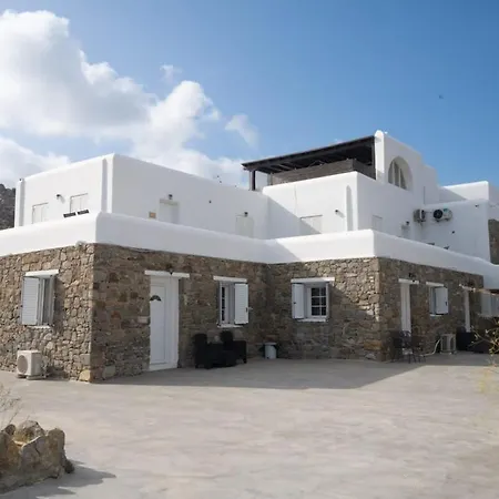 Apartment Mykonos Stylish Ivory 1 Bd Apt With Shared Pool Plintri